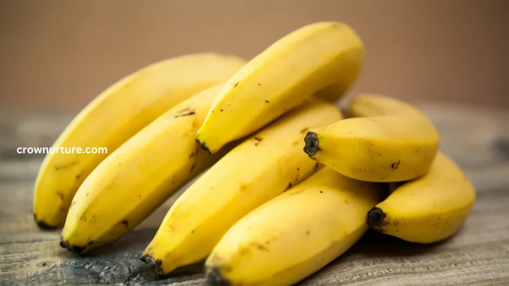 Do Crows Eat Bananas? (Explained) 2 Do Crows Eat Bananas